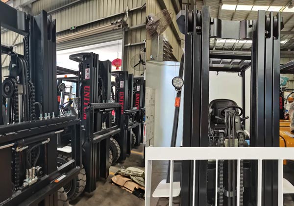 forklift mast