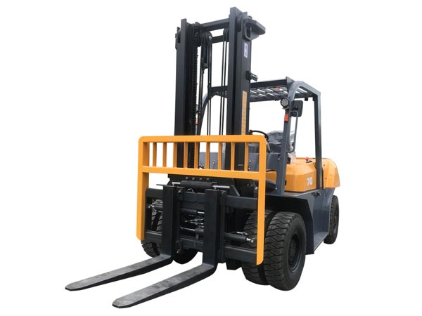 internal combustion forklifts
