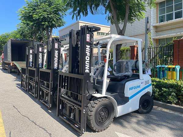 isuzu engine forklift