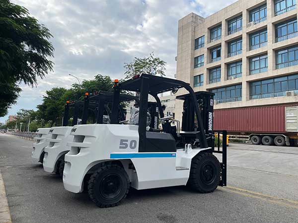 hifoune 5 ton diesel engine forklift