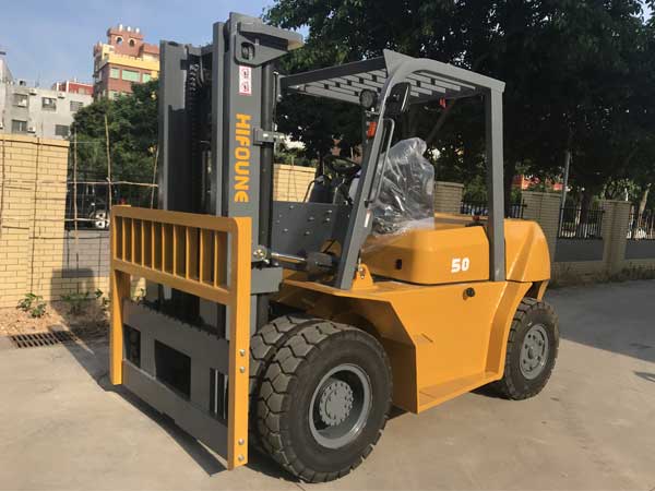 hifoune 5 ton diesel engine forklift