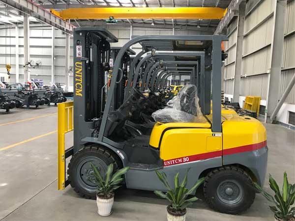 UNITCM diesel forklift for sale