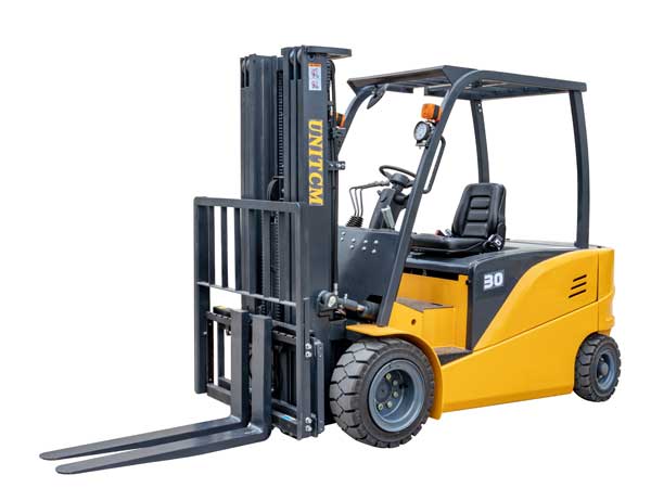  How are forklifts divided