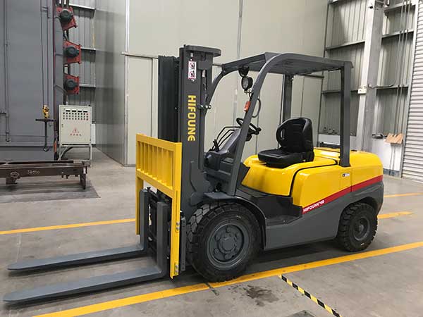 How to use the diesel forklift correctly