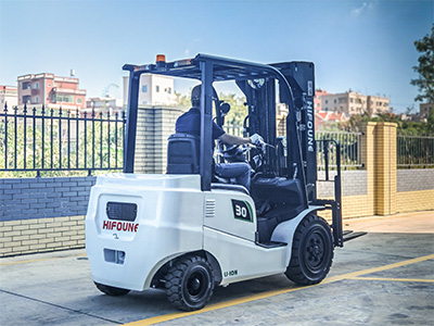 What are the advantages of hifoune forklift's AI forklift system?