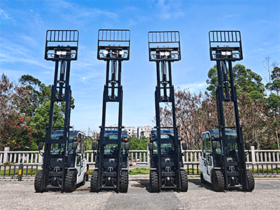 Is the HIFOUNE FBL30 with Enclosed Cabin the Future of All-Weather Lifting?