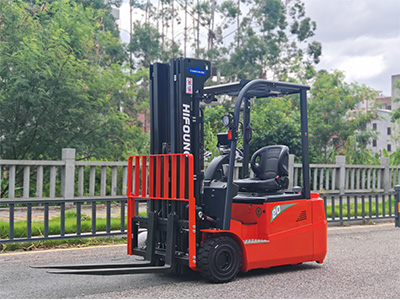 Is the HIFOUNE 2-ton lithium forklift right for you?