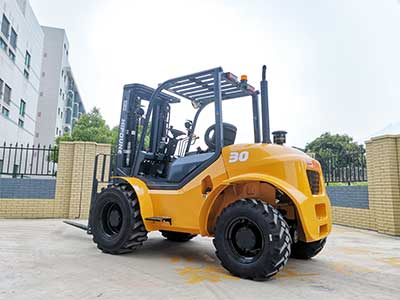 4x4 off road forklift 3T