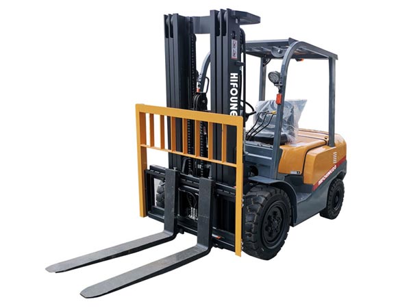 Loading and unloading characteristics of hydraulic forklifts