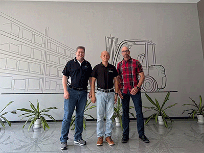 BEYOND THE SCREEN: WHY OUR SOUTH AFRICAN PARTNERS TRAVELED TO HIFOUNE HQ