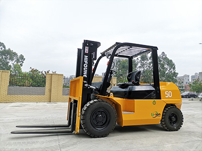 LITHIUM BATTERY FBL50C COUNTER BALANCED FORKLIFT